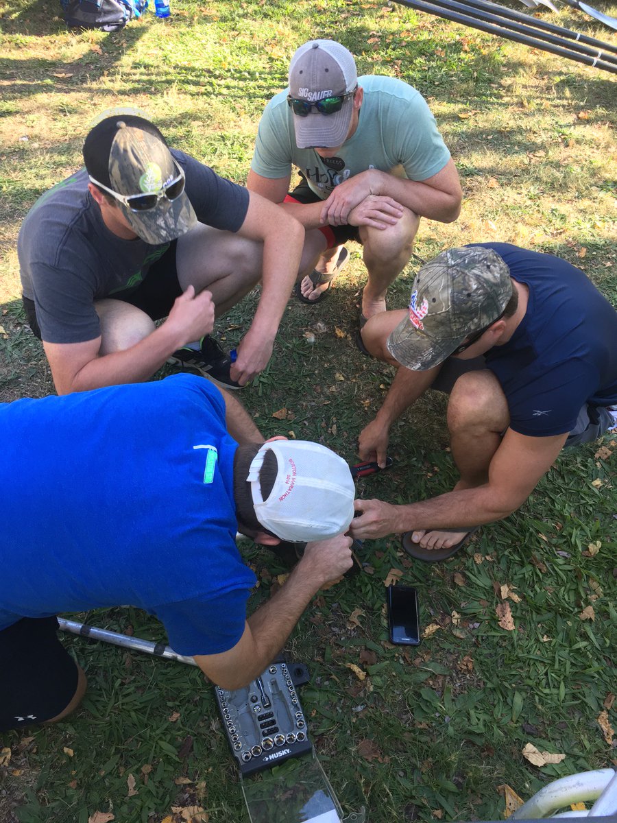 MattBeatonEEA's tweet photo. With only one row before the race and a little boat modification were ready to roll at 1:30. Let's do this boys. #HoCR53 #HOCR2017 https://t.co/ZeOTIhOTSv