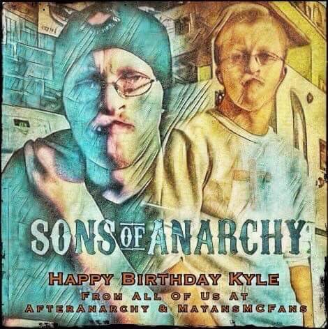 AfterAnarchy's tweet photo. Happy Birthday @KyleKylewhite 🎂🎉🎁 have a brilliant day. Much love from us all!! #AfterAnarchy #MayansMCFans 🏍❤️🏍 https://t.co/HcD5edl42w