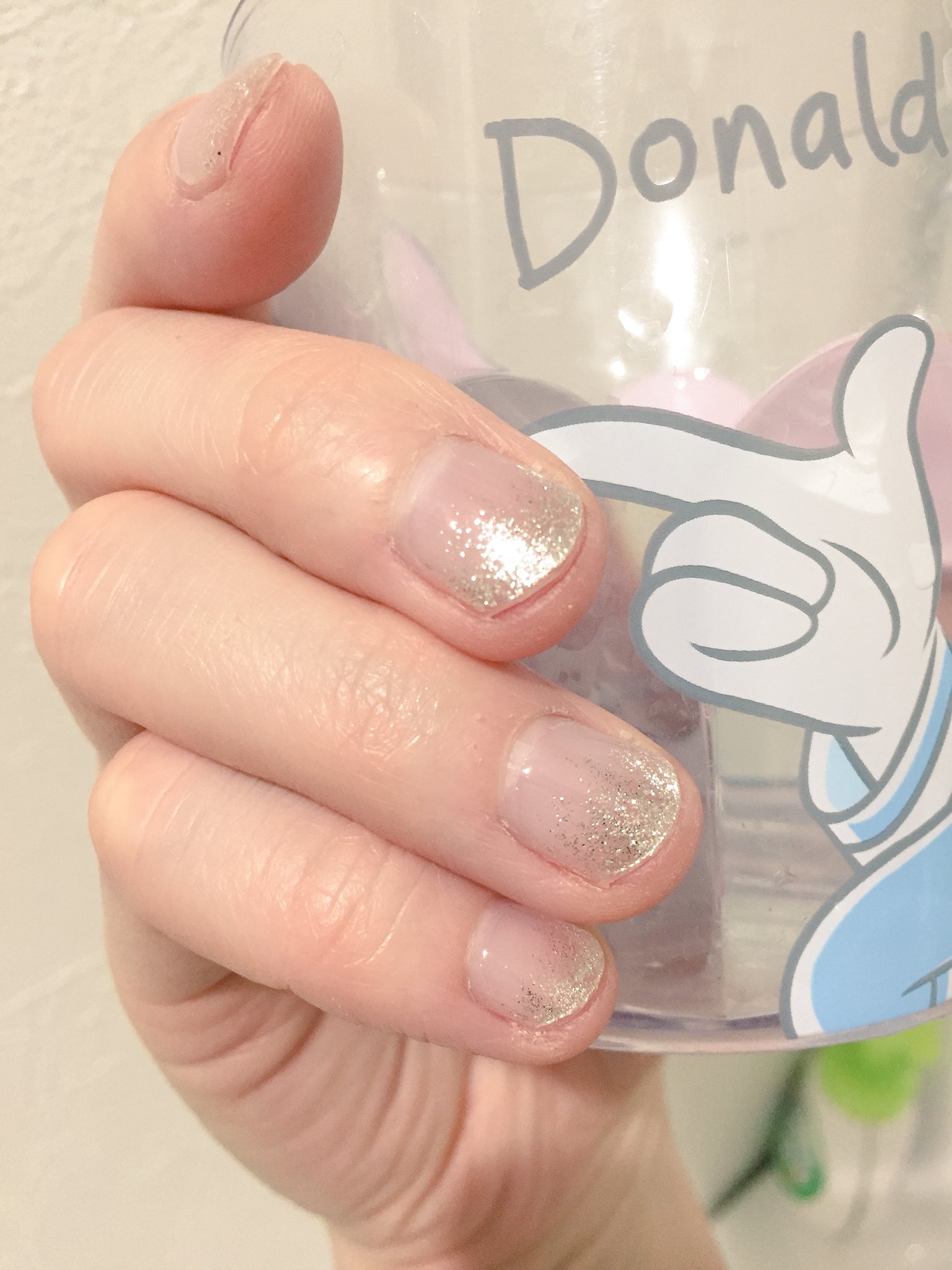 ちゃんりつ 式前に人生初の指にジェルネイルしたんですが 意外と気に入っててピアノ もさほど弾きにくくないから外してないんだけど やっぱり弾く人がジェルネイルしてるとだめなのかなー どーなのかなー ちなみに伸びたから普通に爪切りした 笑 だから ちゃんりつ 式前に人生初の指にジェルネイルしたんですが 意外と気に入っててピアノ もさほど弾きにくくないから外してないんだけど やっぱり弾く人がジェルネイルしてるとだめなのかなー どーなのかなー ちなみに伸びたから普通に爪切りした 笑 だから