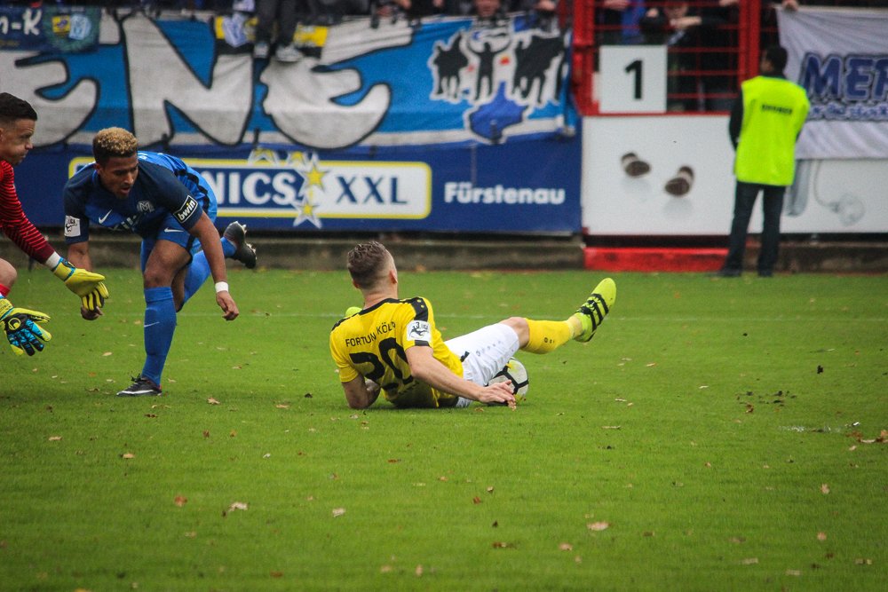 fortuna_koeln's tweet photo. Bitter - Wir verlieren 0:1 beim @svmeppen1912: Der Spielbericht https://t.co/ZXExYme8lE #SVMFOR https://t.co/2EZ2U1EMv6