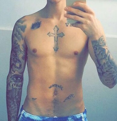 AcessoJBR's tweet photo. SAUDADES DEFINE 

O JUSTIN SÓ FAZ MERDA MESMO https://t.co/v5sW4daji9