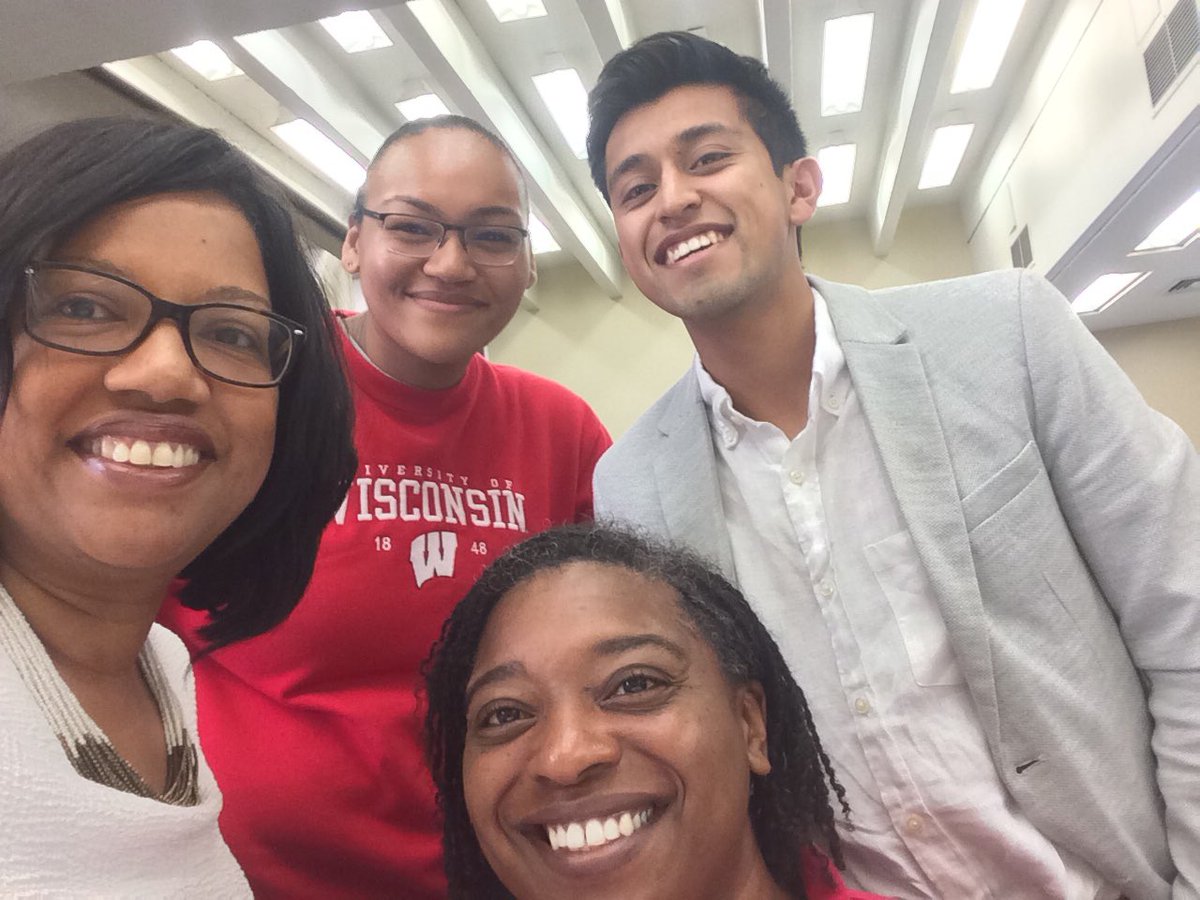 DrLaRuth's tweet photo. I'm glad that a couple @UWMadEngr students are missing the Homecoming game to attend the UIC #GEMGRADLab, co-hosted by @UWMadGSEd ! https://t.co/rRc2VITrlO