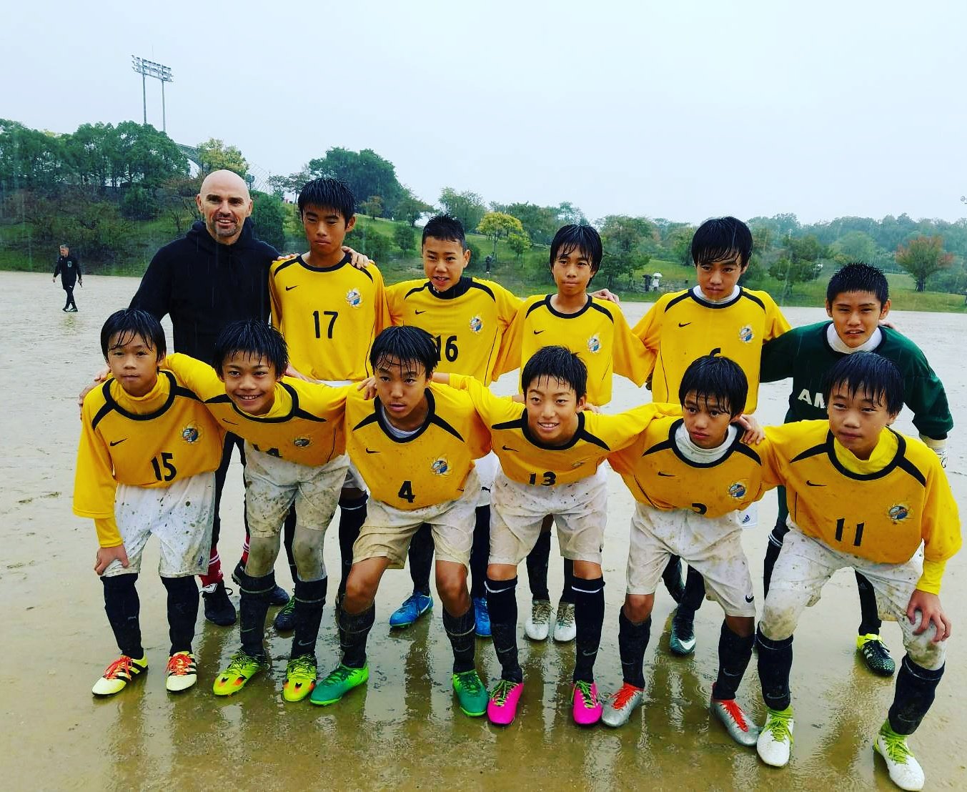 Fcスチーム京都 10月21日 土 U13リーグ Vs比叡 1対0勝ち 京都 宇治 久御山 網野 ジラソーレ Fcスチーム サッカー 少年サッカー ジュニアユース 選手募集 キミは君らしく T Co Ca1f3ownog Twitter