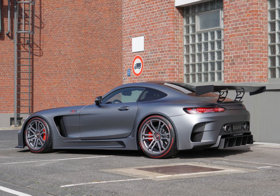 Meet the RXR One Super Gran Turismo. It's actually a disguised Mercedes-AMG GT S by IMSA. #Rentarace #Mercedes #AMG #GT