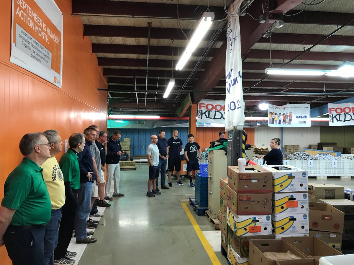 NDMonogram's tweet photo. Members of '77 national champs spent morning at @FoodBkNIndiana. Also great to have @TheoRiddick there!☘️🏈
#NDFamily
#CelebrationAndService https://t.co/rkR28sSV1F