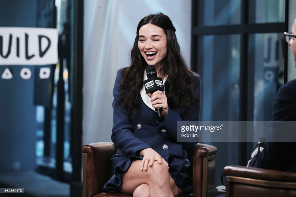 reedarchive's tweet photo. their dimples are not imperfect, they are perfectly beautiful @CrystalmReed 💙 https://t.co/4ifJMKbQV2