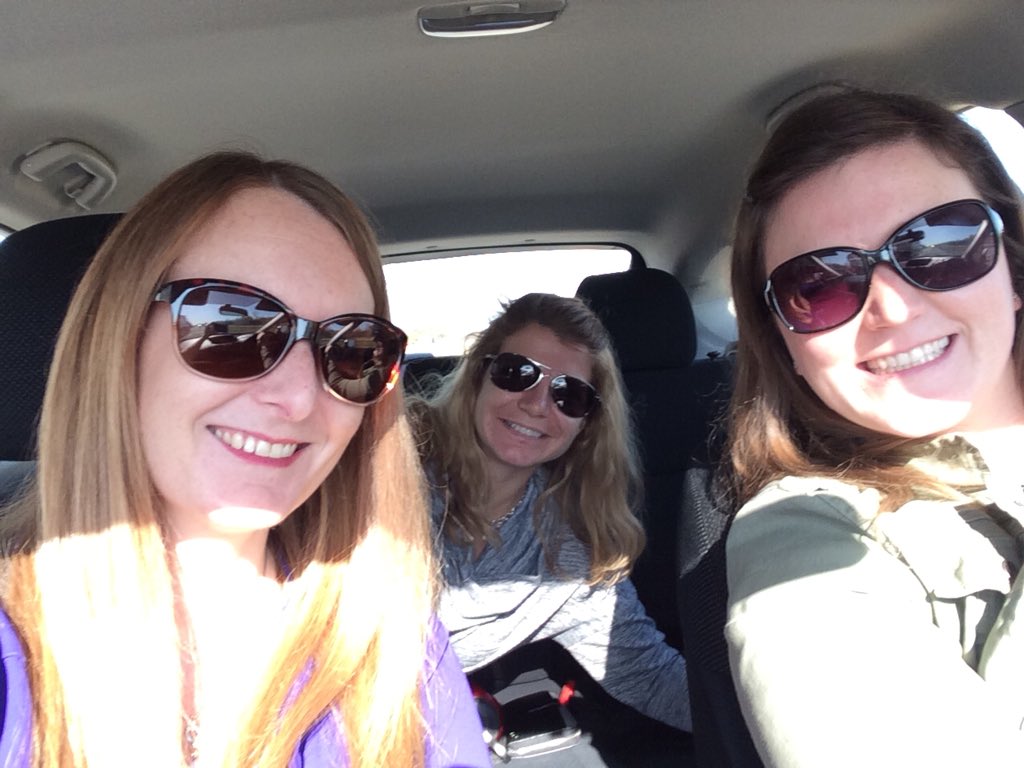 TeamCSobering's tweet photo. Road trip! Gan for Travelers playdowns this weekend! #curling #girlsweekend https://t.co/RnxL3aaTdr