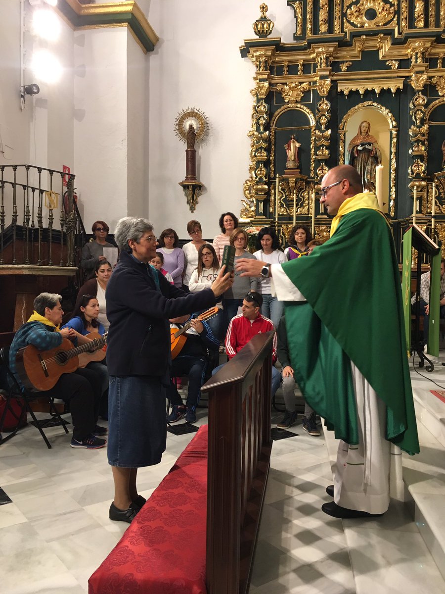 jmvcabra's tweet photo. Ofrecemos nuestra vida al Señor en este día de #convivenciafamiliavicenciana https://t.co/9iGJvXYicn