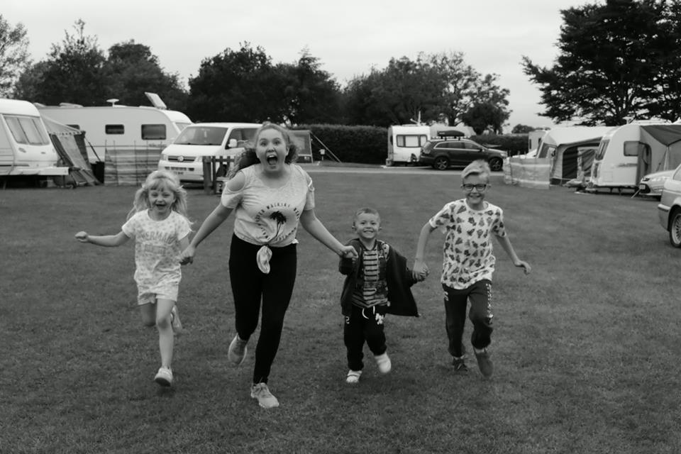 Pencnwc's tweet photo. Ah, holiday memories. 💙 Thank you for sharing this lovely photo of your Pencnwc holiday with us, Gareth! https://t.co/wy9bOCc42T