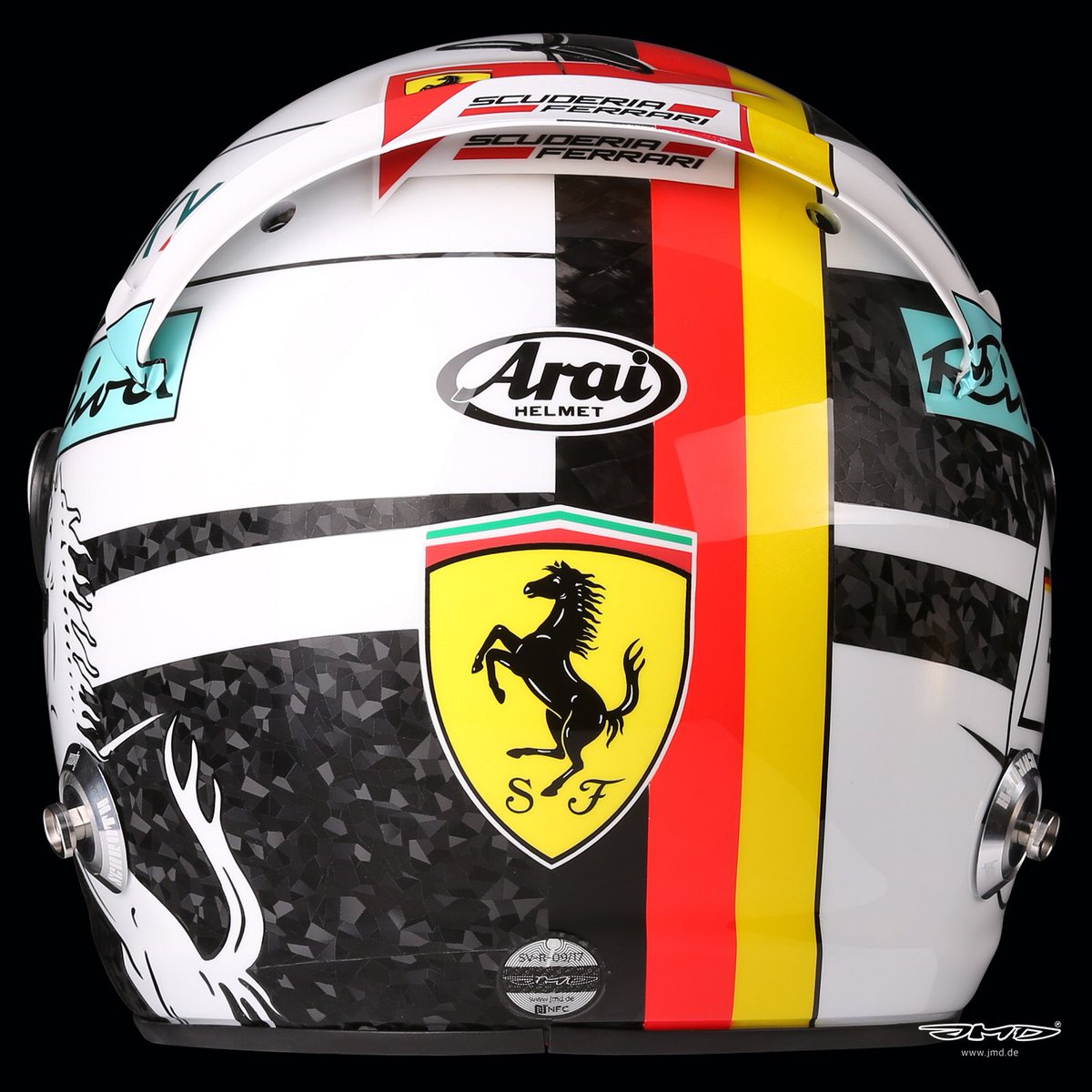 sebvettelnews's tweet photo. Sebastian Vettel's helmet design for the #USGP 🇺🇸

🎨 @JMD_helmets 

#Seb5 #F1 https://t.co/VpbxTicOMj