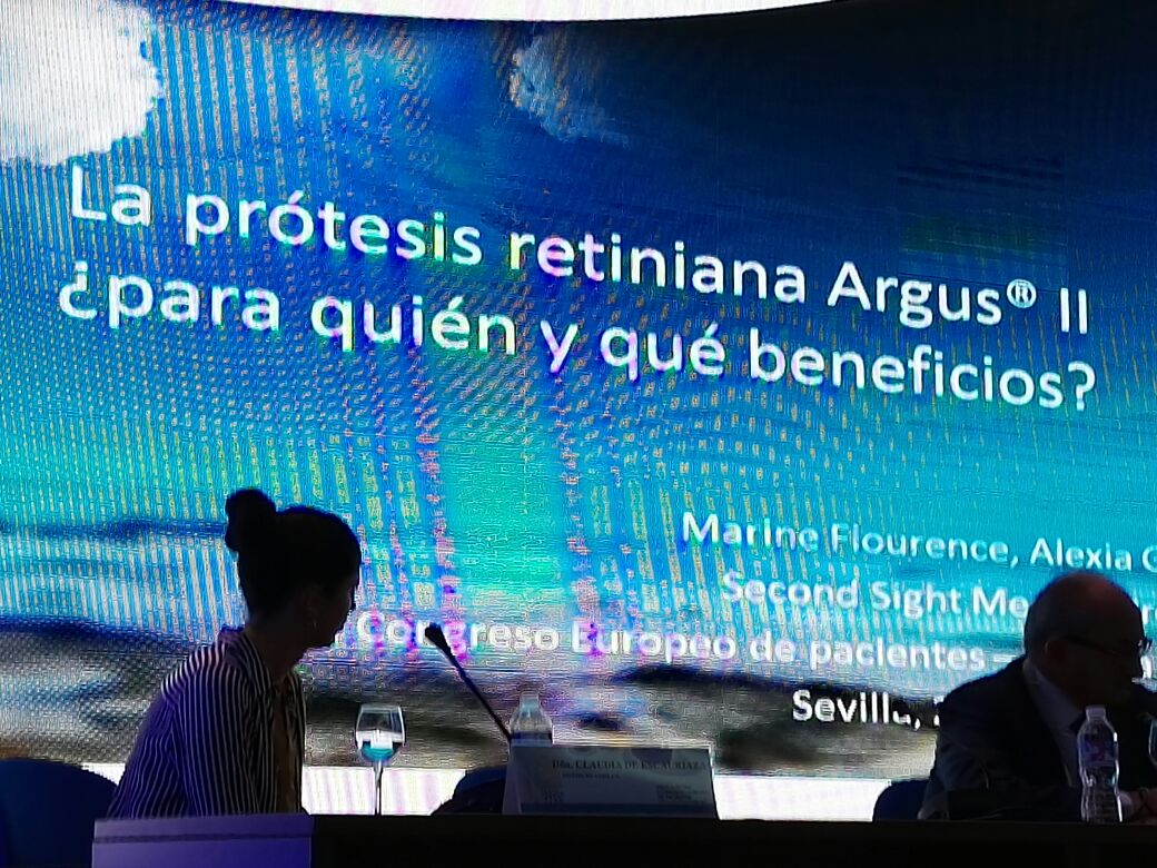 macularetina's tweet photo. Hablando de #ArgusII Para qué pacientes está indicado y beneficios #MáculaRetina17 https://t.co/BQ342qXWYE