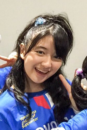 ほっぷ あー あー 可愛すぎて言葉が 髪型はツインテじゃなかった もはや私のボキャブラリーでは表現することができない 先程までこの姿の麻鈴ちゃんが2m位先でレスをくれていたなんて 今日は何て素晴らしい日だ そして 高校のサッカー部の