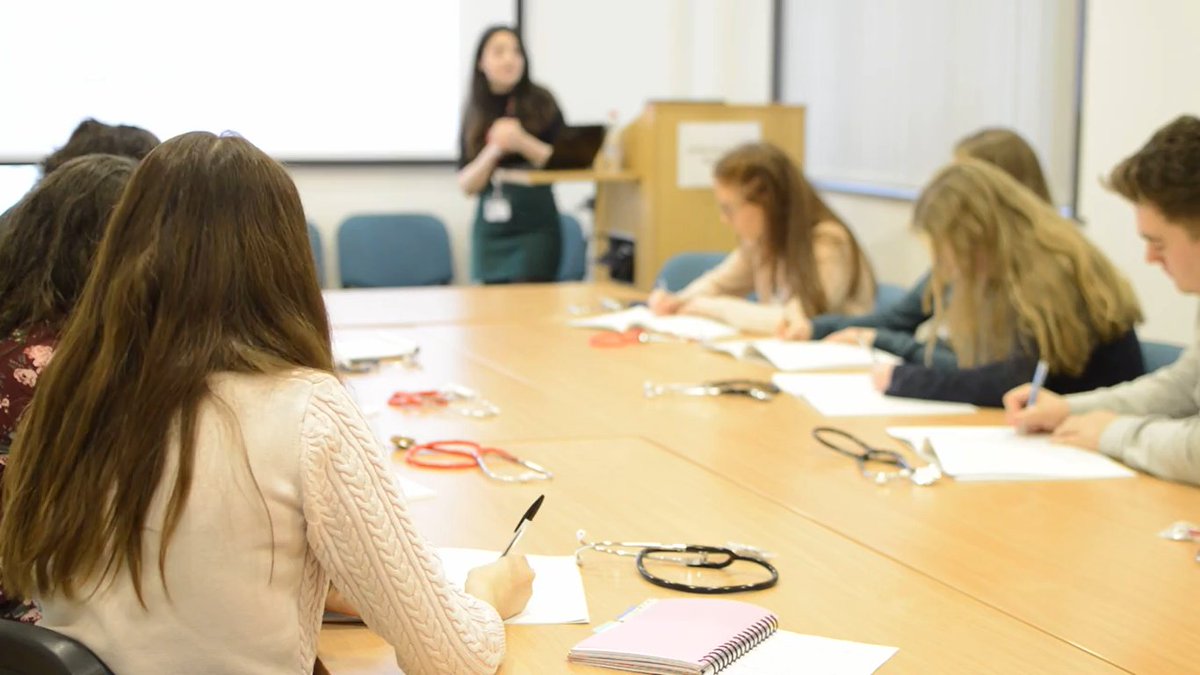 swot_UP's tweet photo. 1 Week to go to our first event of the year! Looking forward to seeing you all @ElliotDynesBuilding
#swotup #interviewmasterclass #year14 https://t.co/yca1Tw5OtA