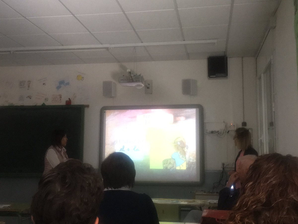 cespunyy's tweet photo. Presentació experiència #PansdelNostrePoble de l'escola #LosCastellets d #LaFatarella avui a #JornadaPBR17 #Gandesa. Innovem. @terresebre https://t.co/BLlKwgMT7U