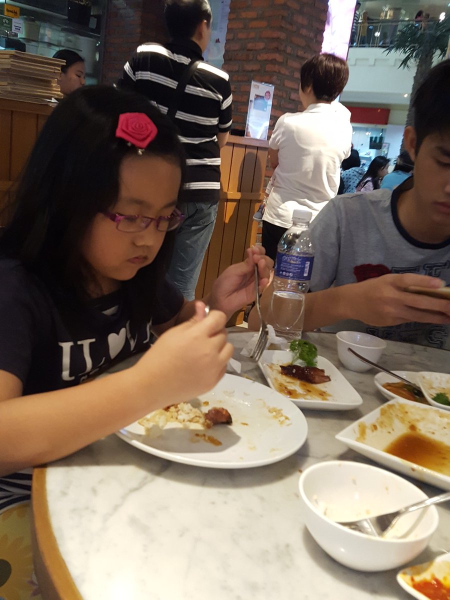 Sat Dinner <a href="/LamianPalace/">Lamian Palace</a>