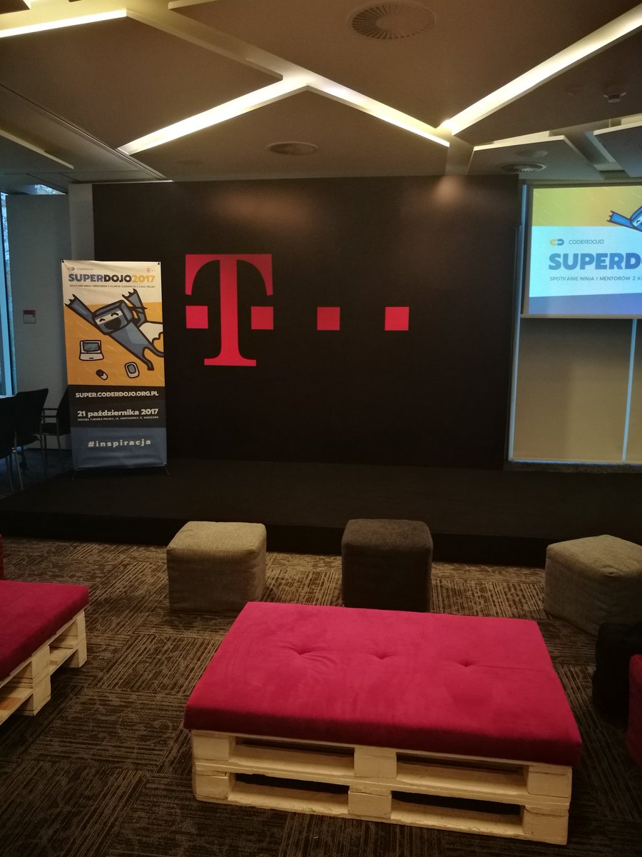 CoderDojoPL's tweet image. Gospodarzem tegorocznego #Superdojo2017 jest @TMobilePolska ❤❤❤
#CoderDojoPL #CodeWeek #codeEU @MC_GOV_PL