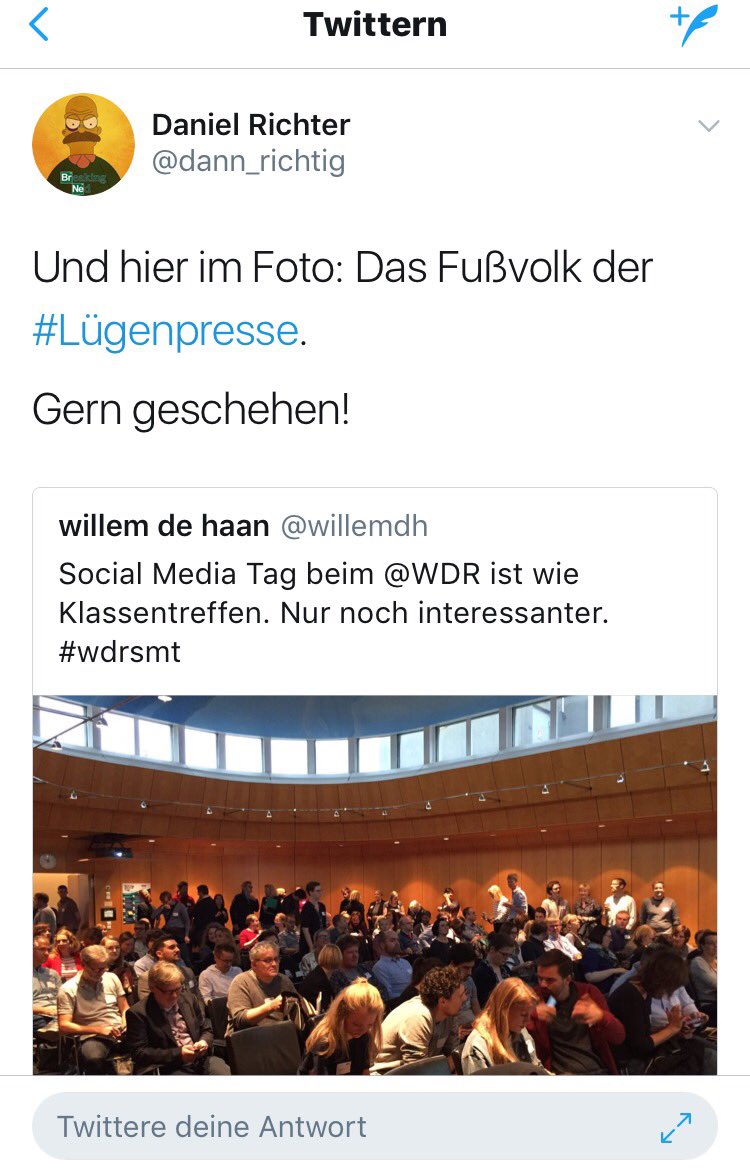 willemdh's tweet photo. Ich habe #Fans außerhalb meiner #Filterblase. Check!  Nur die Art der Wahrnehmung differiert erheblich @dann_richtig #WDRSMT https://t.co/Vt4EbuLNPR