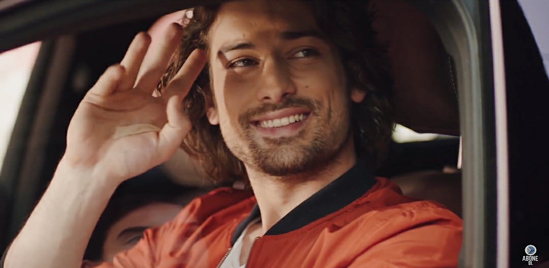 loveshazsin's tweet photo. #hazsin #sinan #alpnavruz #FaziletHanımveKızları https://t.co/nwseh7s7pa