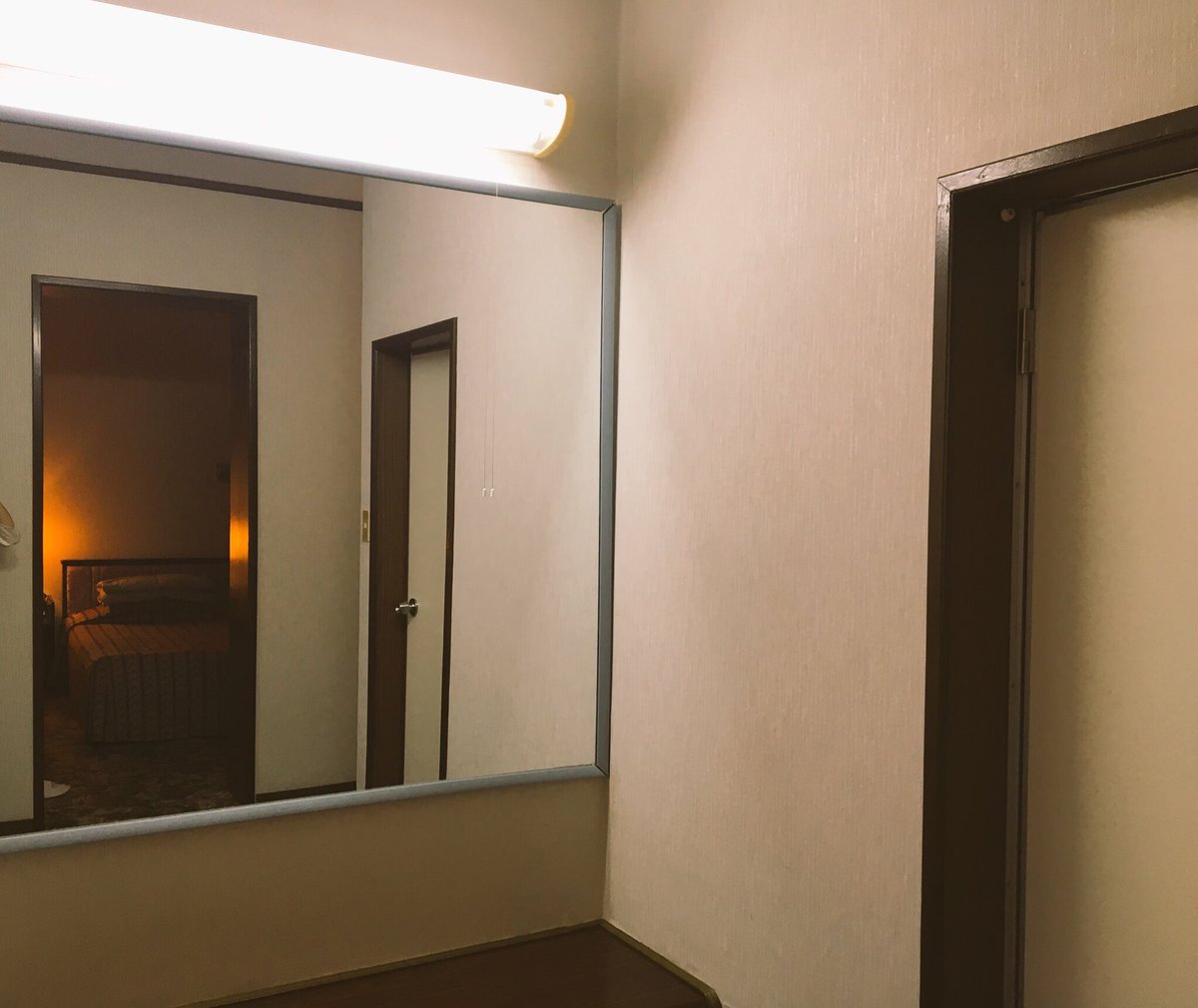 朝鮮の鏡 方鏡（朝鮮・高麗） 朝鮮の鏡 方鏡（朝鮮・高麗） 朝鮮の鏡