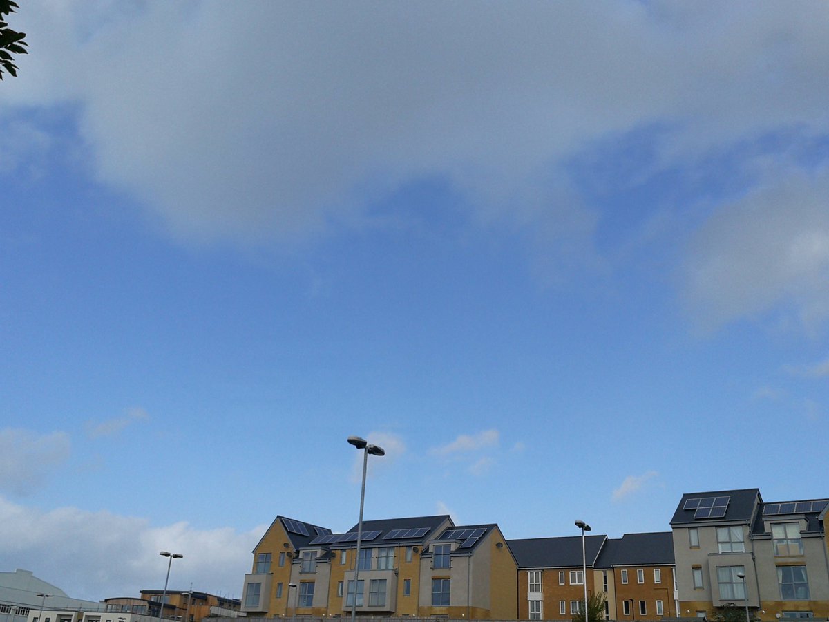 PlasticBoxcouk's tweet image. It may be very windy today but the blue sky is lovely!
