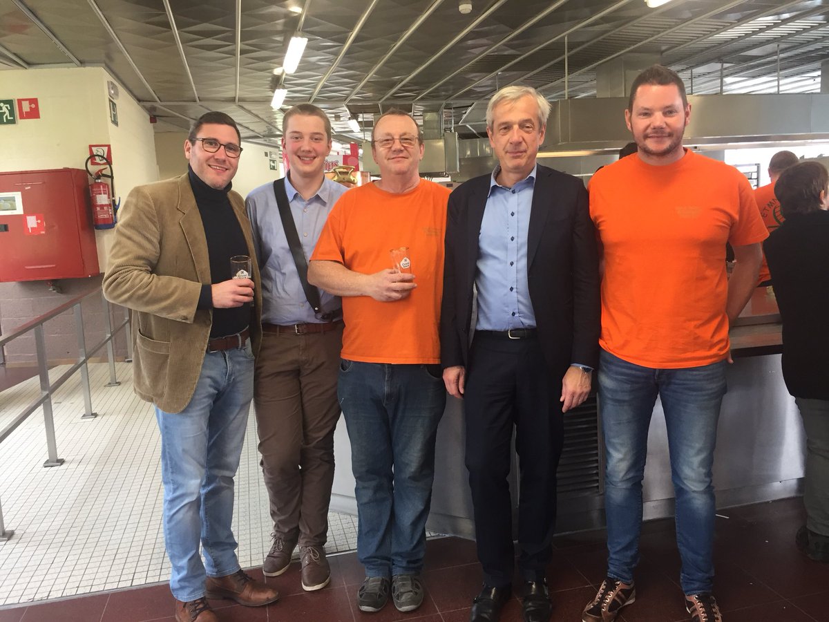 PierreHUART's tweet photo. Entretien du folklore grâce au Concours de Tambour "Pascal SABLON" @manudebaisieux @Seb_Lienard @GermainDalne https://t.co/yZHVubW4yG