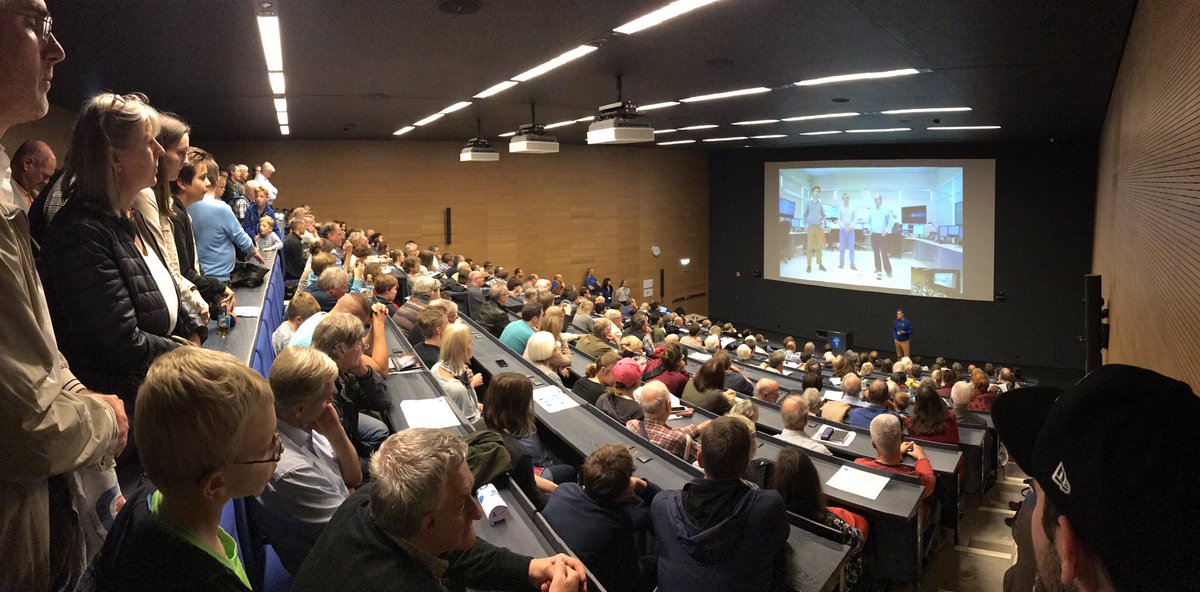 ESO's tweet photo. It's a full house in the @ESO auditorium for the live connection to @almaobs #GarchingOpenDoors  #OpenHouse https://t.co/98uw72k7Tb