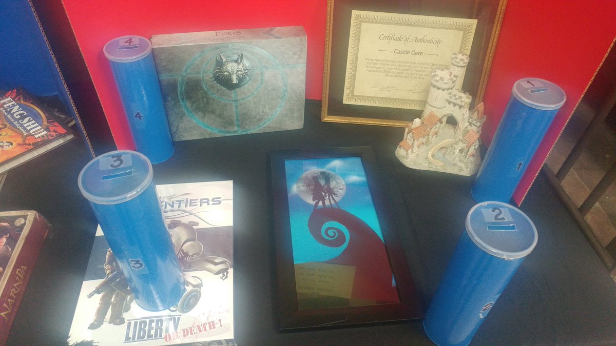 CosplayRivers's tweet photo. Charity auction items for #RockCon #CosPlay #gaming #convention https://t.co/aLdm4NM9bt