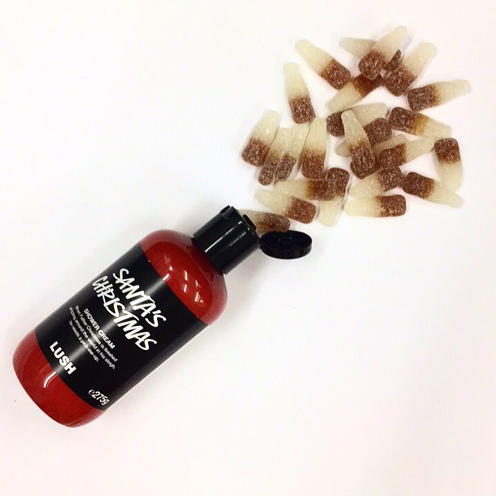Lather up with our cola bottle sweetie scented #SantasChristmasShowerCream 😊 With cinnamon, black pepper &amp; cocoa butter. #LushChristmas