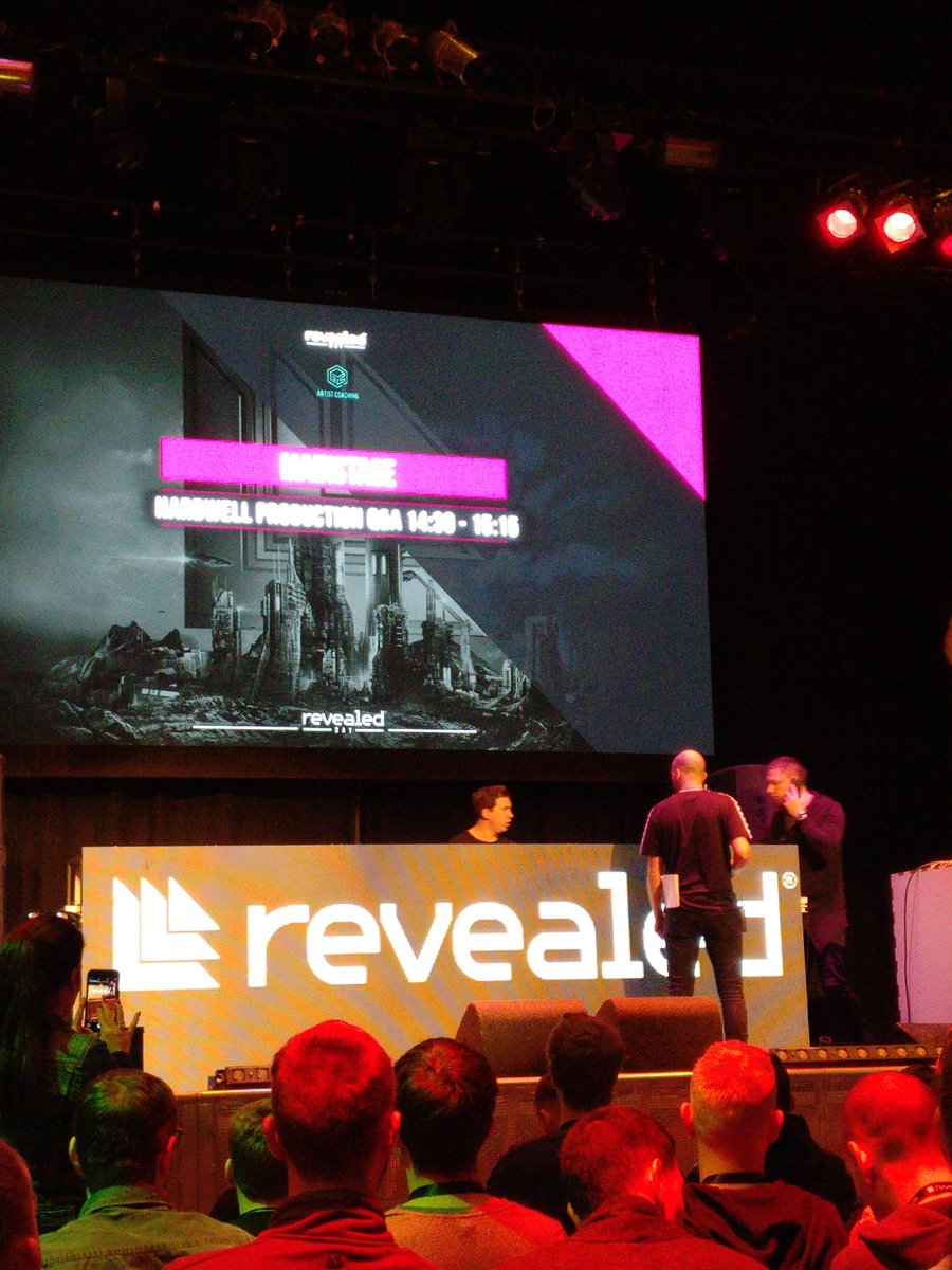 TheMusicEss's tweet photo. At the @RevealedRec day here. Time for a production masterclass from @HARDWELL .
#THEatADE #ADE2017 https://t.co/g4eSzAcK8d