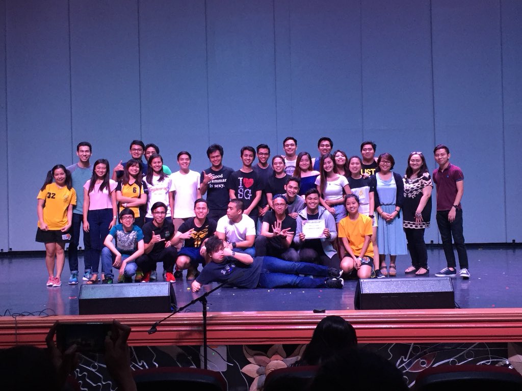 ustneces's tweet photo. The 4th year batch champion is 4E!
#ECEOdyssey
#ECEWEEK2017 https://t.co/g1nvNtxm7w