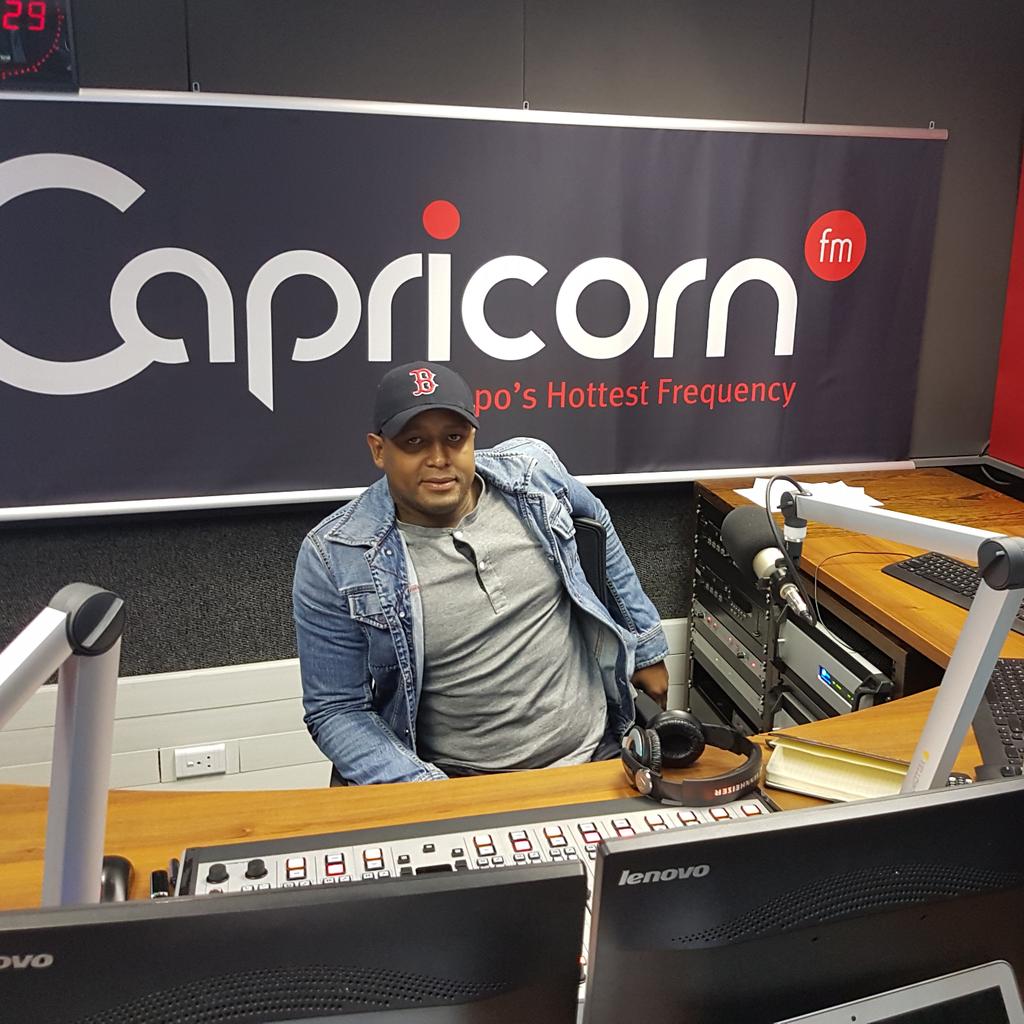 BonnkeShipalana's tweet photo. #ThePowerWithin #4HrsOfInspiration #4HrsOfPurpose #4HrsOfMusic #4HrsWithYou #CapricornFMSundays #DstvAudio884 #6amTo10am https://t.co/FTAIB6OPWX