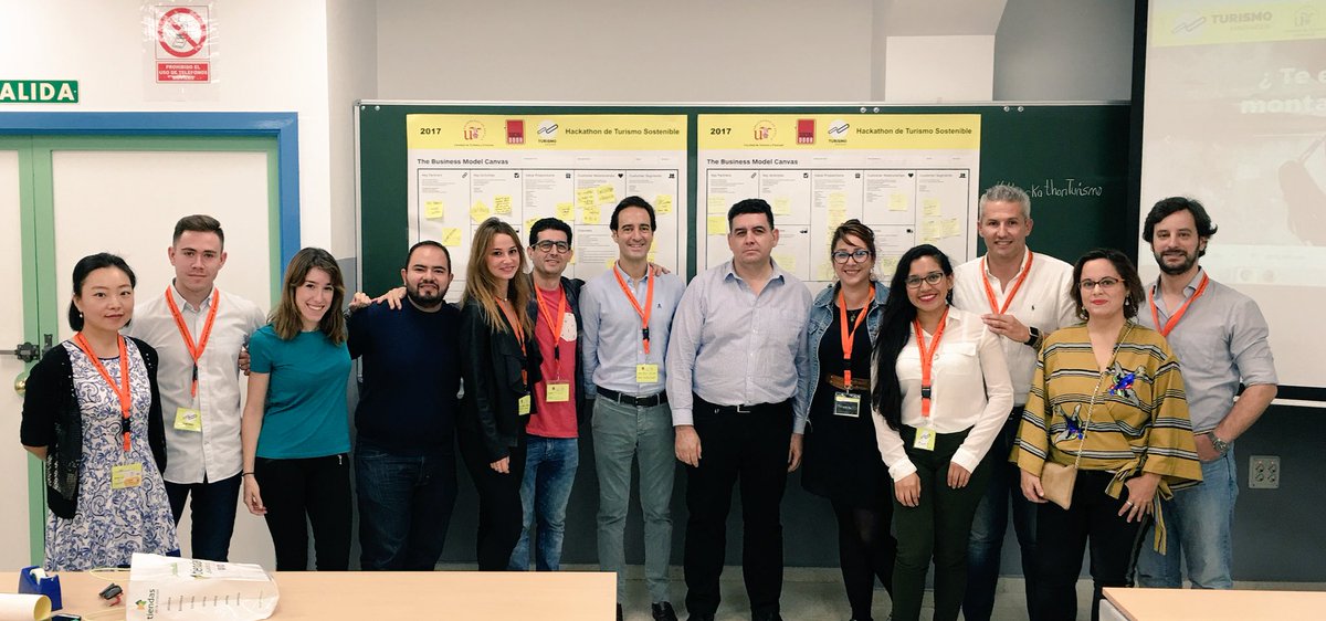 TeamSocialdoor's tweet photo. ST30x30 es la #idea ganadora del #HackathonTurismo en @unisevilla @ftfsevilla #Sevilla Sandra y Josselin 🎊🎊🎊 Felicidades #TurismoSostenible https://t.co/aqLrns3K36