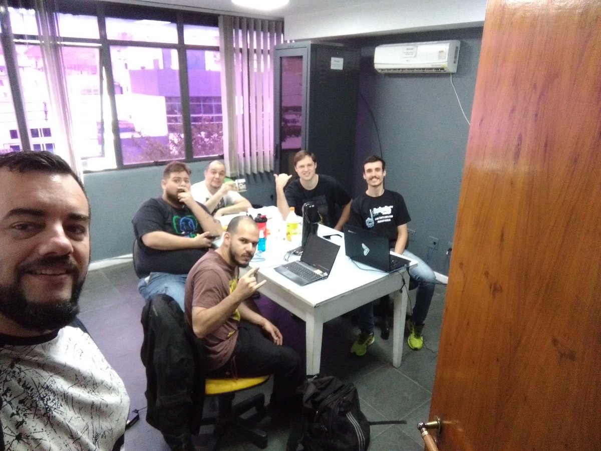 alessandro_dias's tweet image. Vue.js parte dois! #VueJS #umovme