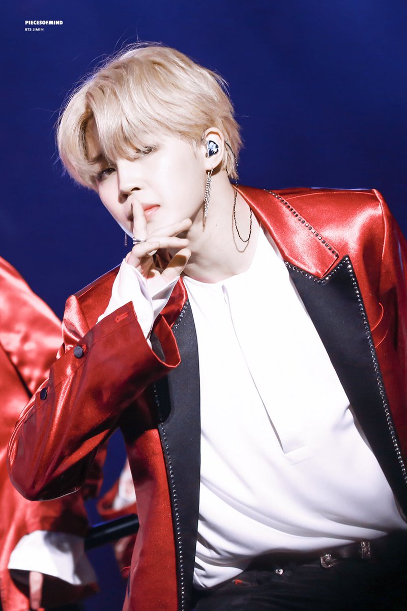 piecesofmind_jm's tweet photo. #JIMIN #지민  @BTS_twt 171021 https://t.co/dNy0YsxZcB