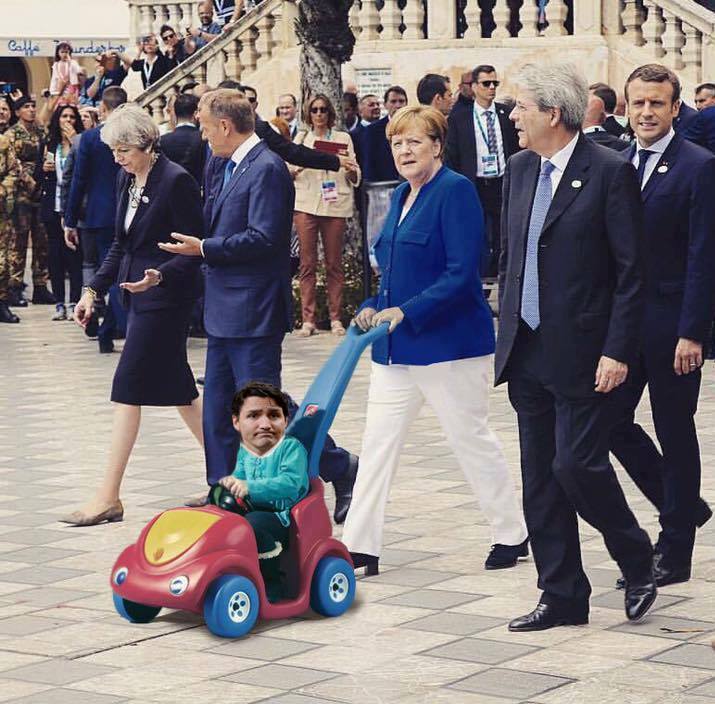 TonightsFights's tweet photo. @V_of_Europe #InsaneMerkel and people like 🇨🇦 Zoolander are not leaders, they are not smart enough to lead, that is why the follow a corporatist agenda. https://t.co/75KEnDxhfr