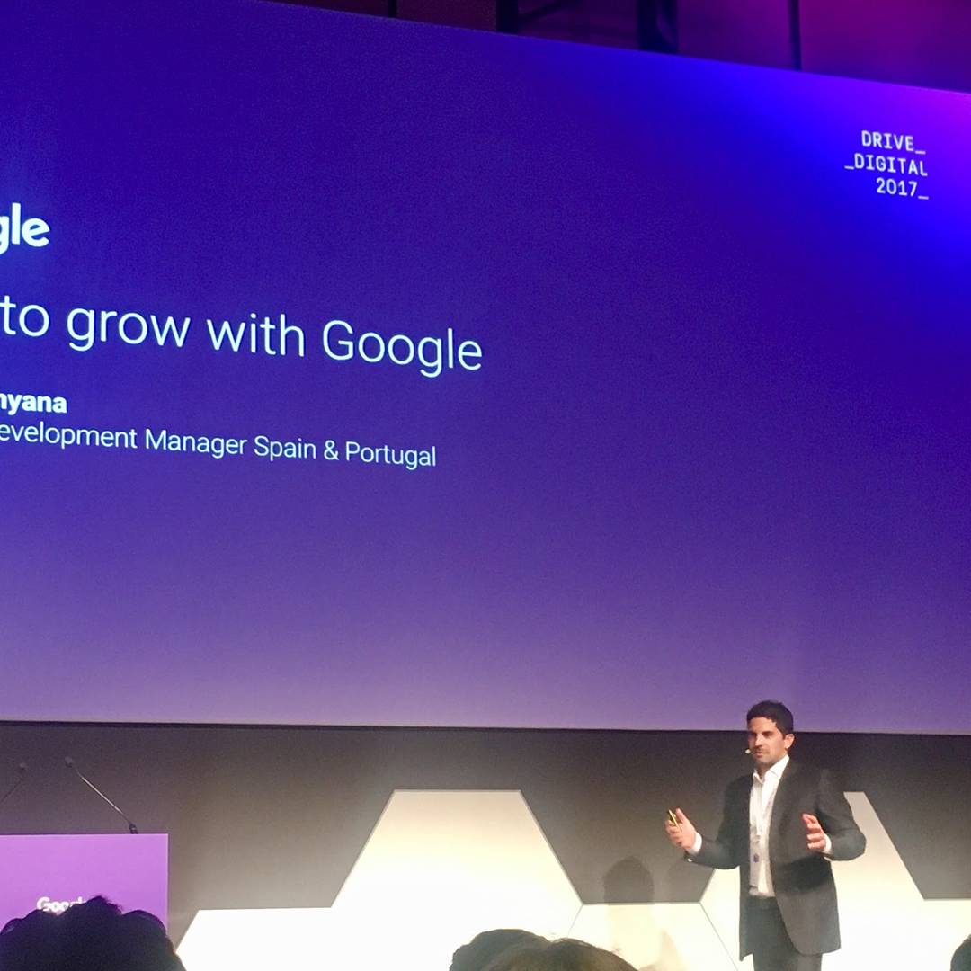 AlbinyanaRoger's tweet photo. Thrilled having discussed strategy with top C-Levels at Google's EMEA Drive Digital Summit in Madrid! #Drivedigital2017 #Google #Insead https://t.co/uovSuNUrFl