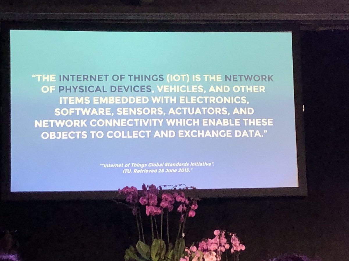 EVALcreations's tweet image. #IoT use, possibilities &amp;amp; examples BnB, Coworking, Congress #softwarization @alenacci #SMDAYIT #DIDAYS