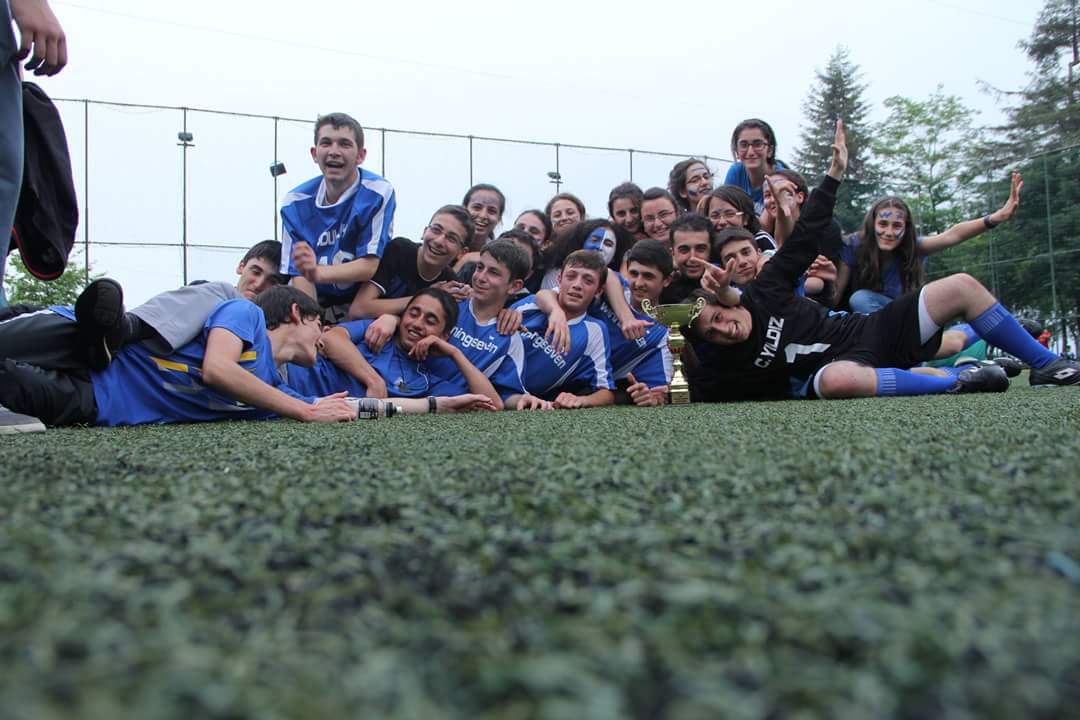 Life is şort 😎😎