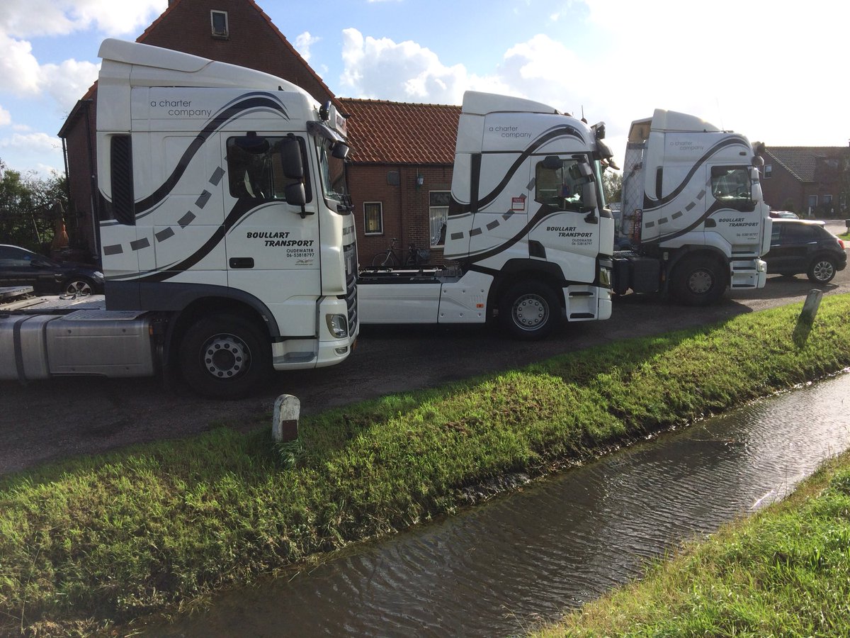 BoullartTrans's tweet photo. Ook ff eentje voor de @DAFTrucksNV liefhebbers ๐ #itsmydrive #wrapmotion @driveinstyleNL https://t.co/QJKlj4R5FI