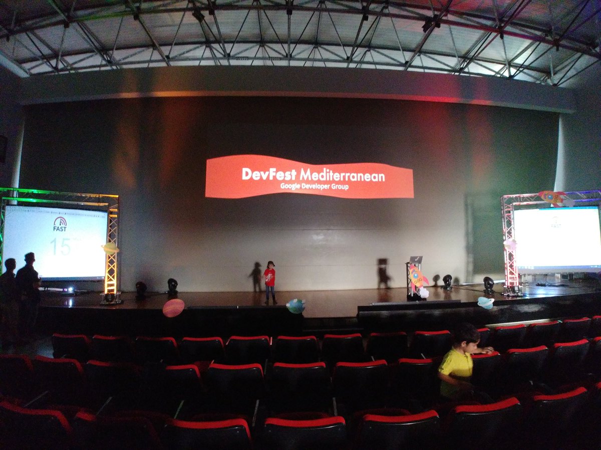 michelmurabito's tweet photo. Are you ready?! #DevFestMed #beSpindox @Spindox_It https://t.co/s6ZNqnFC1w
