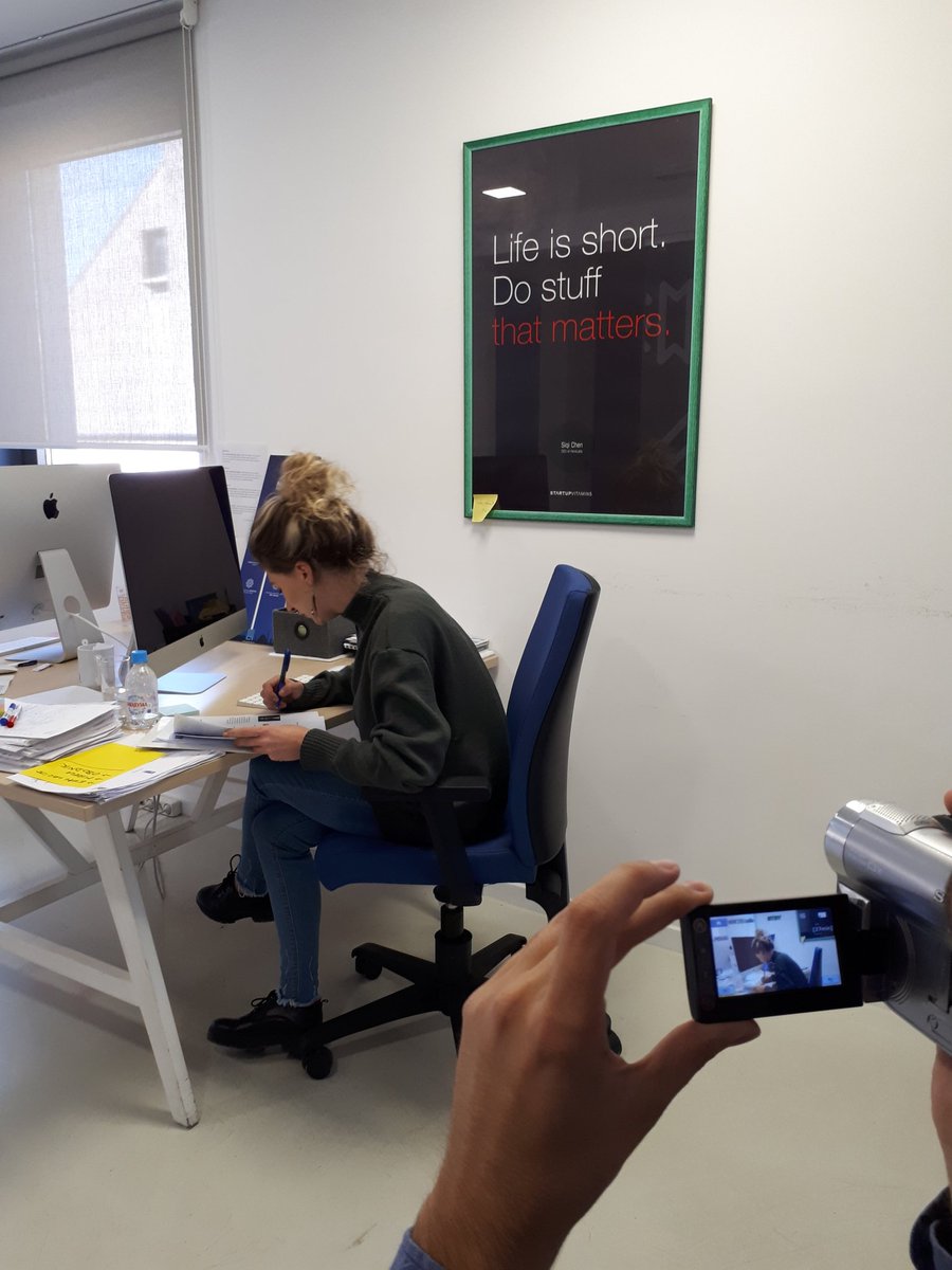 mediacentar's tweet photo. Danas naši studenti uče video produkciju sa Marijom Arnautović #slobodniglasovi #crd2017 https://t.co/Ed42a1LqGp
