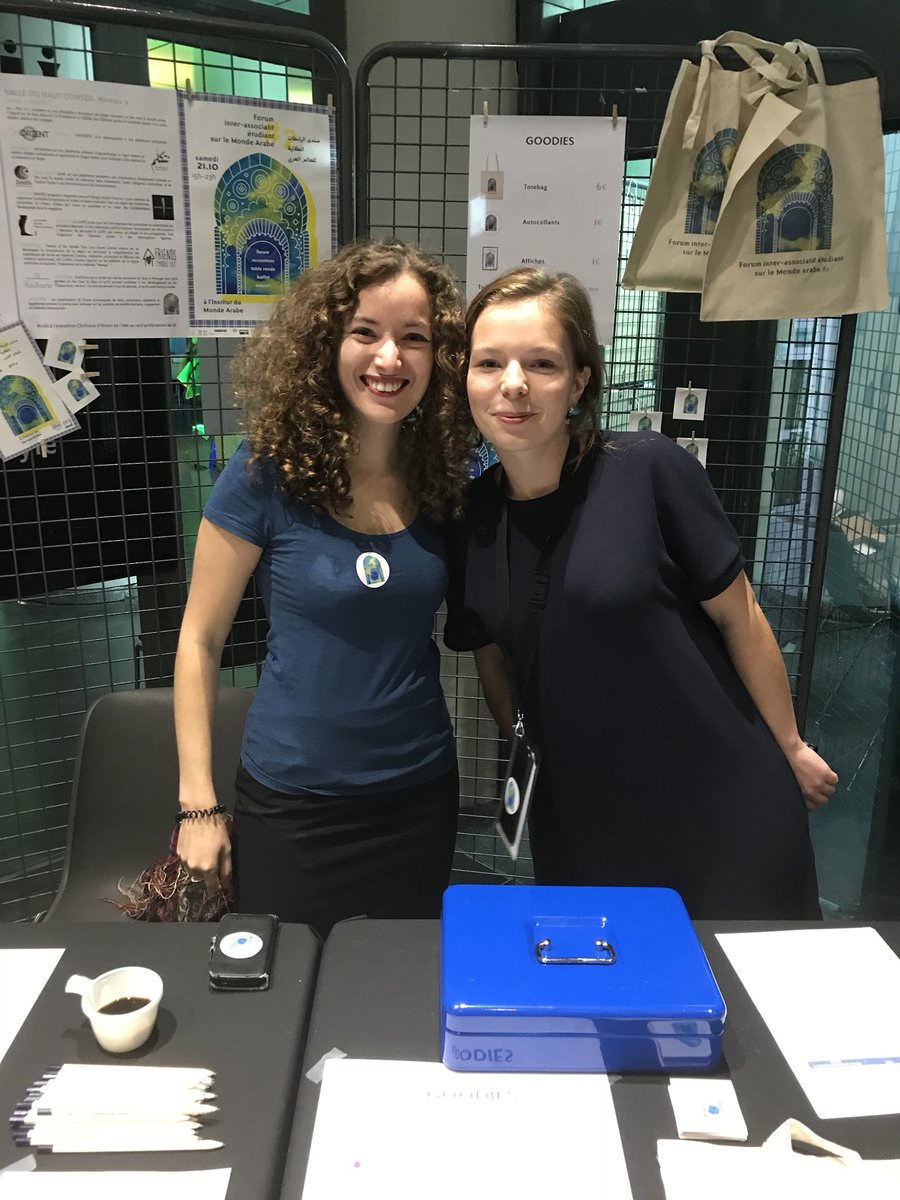 AssoAshma's tweet photo. Le #ForumMondeArabe commence! On vous attend nombreux à @imarabe ☀️🌴🙌🏼 https://t.co/YJI9I9ePeo