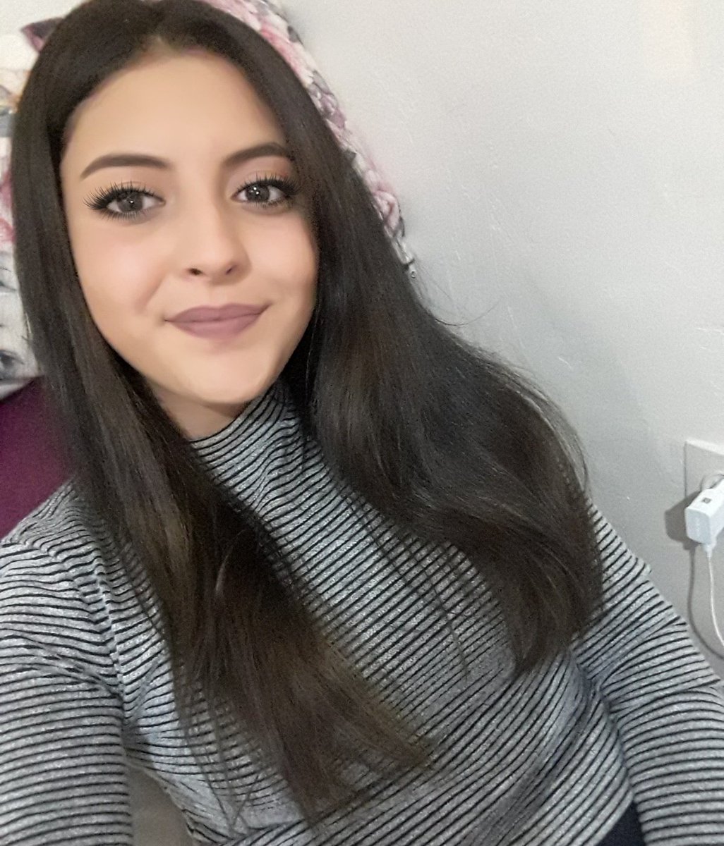 GizemTozen's tweet photo. https://t.co/sZBrNEwNlI