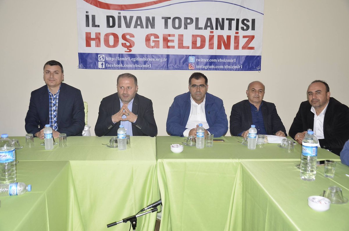 ebsizmir1's tweet photo. Ekim ayı İl Divan Toplantımızı yaptık. 
@ebsizmir1 @AliMusaBina @_aliyalcin_ @latif_selvi @sukru_kolukisa @RamazanCakirci @lulver https://t.co/JkqJjmq2AL