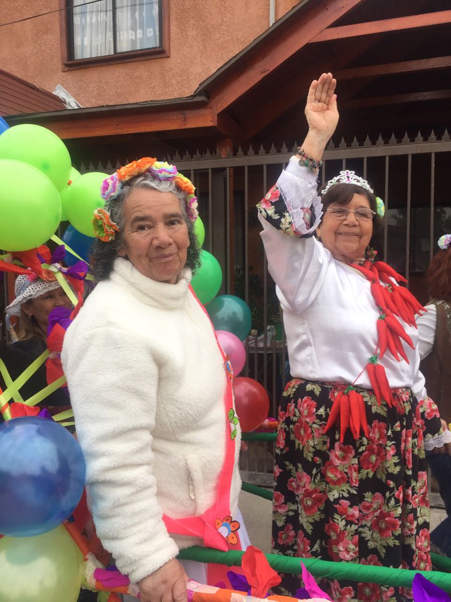 CFLaFlorida's tweet photo. Con alegría y colores se llevó a cabo la primera actividad Comunitaria Bienvenida Primavera @CFLaFlorida @tererey3 https://t.co/8rm2ExdXk6