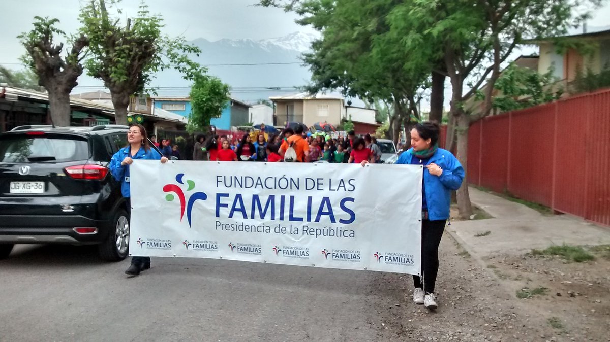 CFLaFlorida's tweet photo. Con alegría y colores se llevó a cabo la primera actividad Comunitaria Bienvenida Primavera @CFLaFlorida @tererey3 https://t.co/8rm2ExdXk6