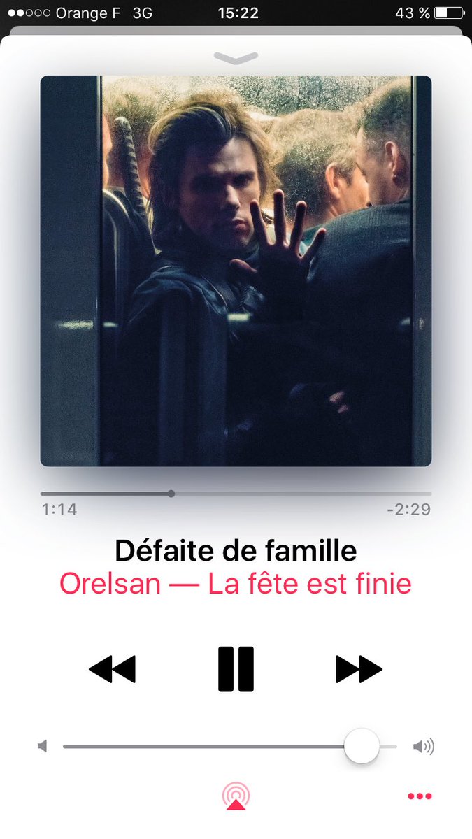 Nicoduvo's tweet photo. Achetez cet album !! Tuerie !! @Orel_san  🤜🏻🤜🏻 https://t.co/QRed44T3jT
