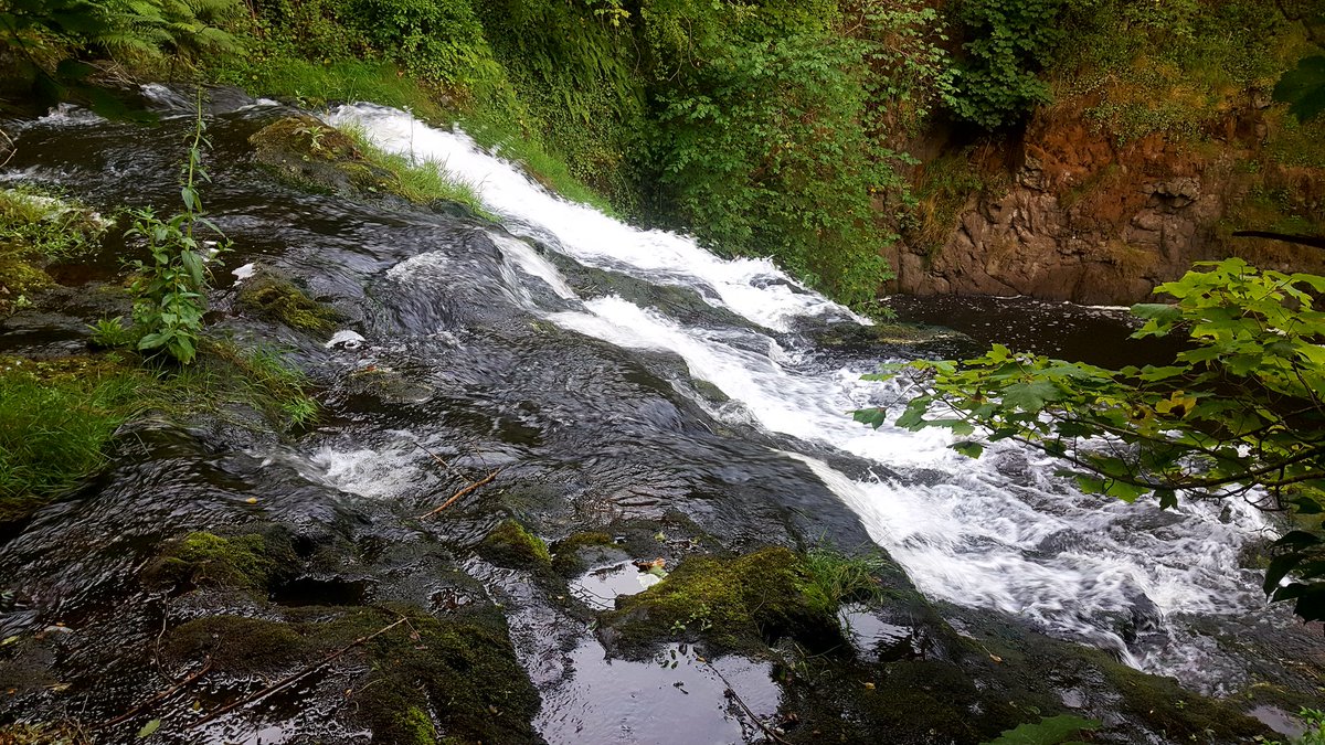 Artizan_Melrose's tweet photo. #Stichill Waterfall near #Kelso worth visiting, let google maps guide you. #explore  #Scottish #Borders https://t.co/KDiONyBep2