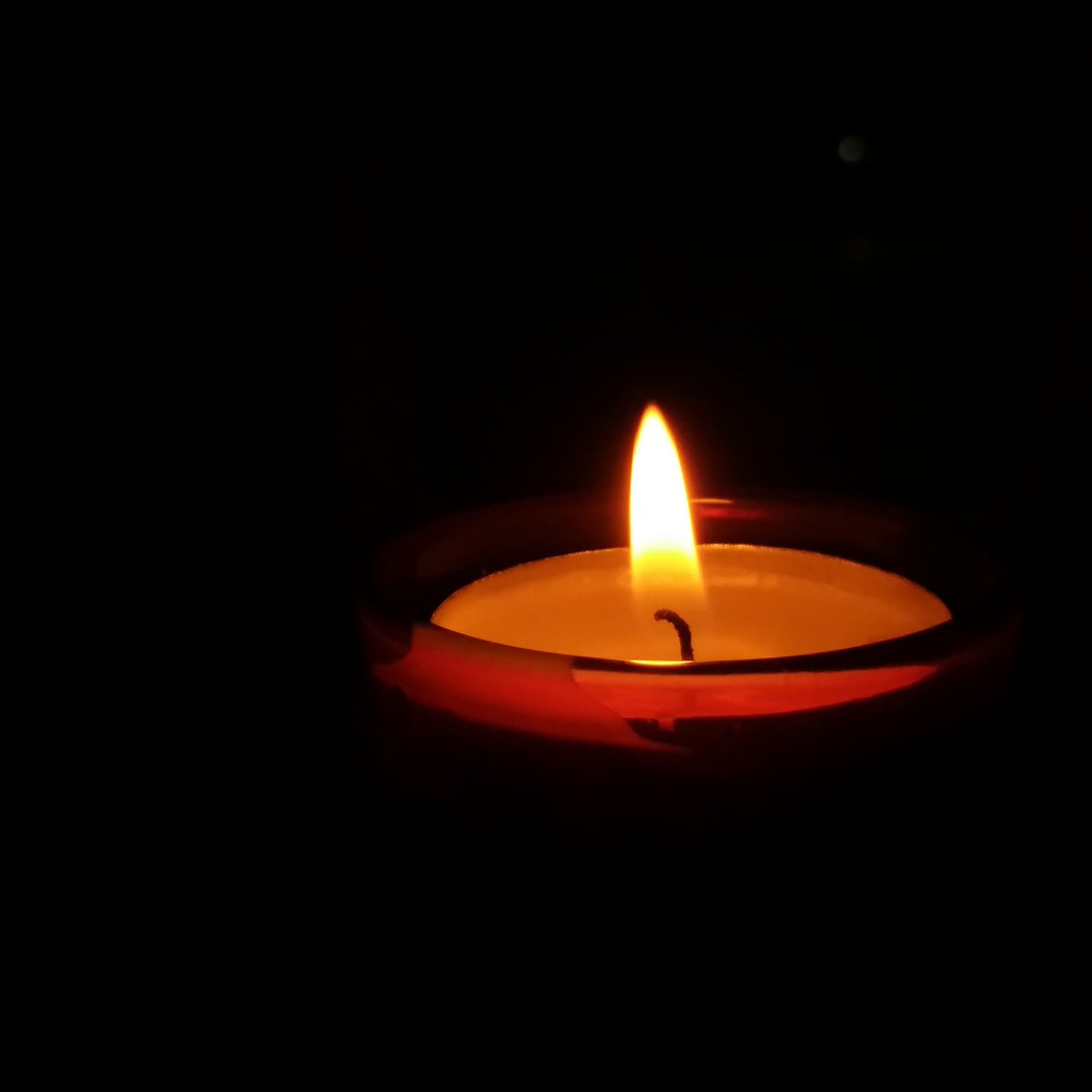 tiger_rahul's tweet photo. #diwali2017 #diya #lights #samsung #c9pro https://t.co/MVIYMut3r1