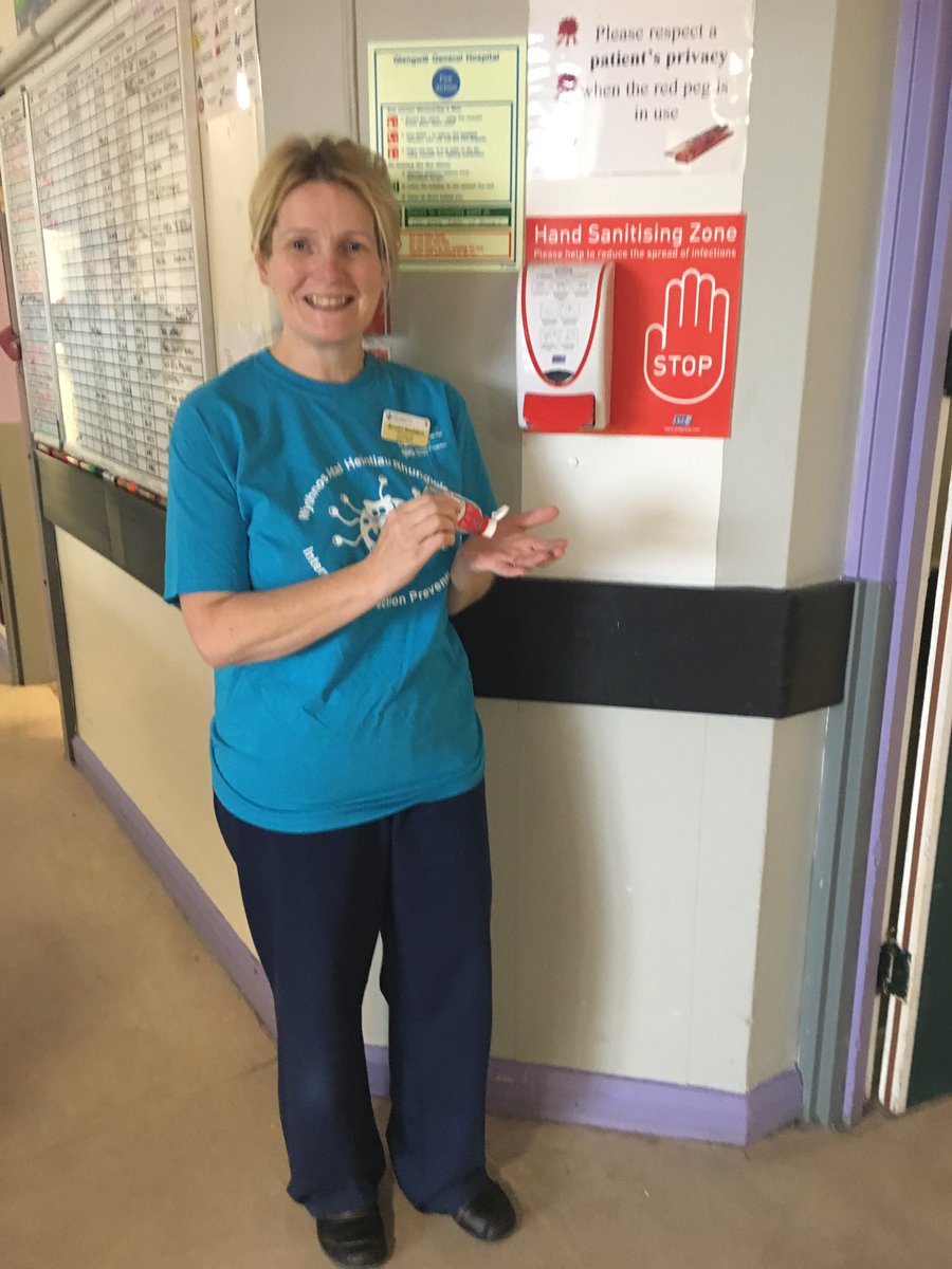 IPHywelDda's tweet photo. Thank you @DebGroupUK for supporting us with #IIPW2017 #handhygiene #ANTT @DidierPittet @IPS_Infection .Diolch am y cefnogaeth @melerijenks https://t.co/bxoWzALVle